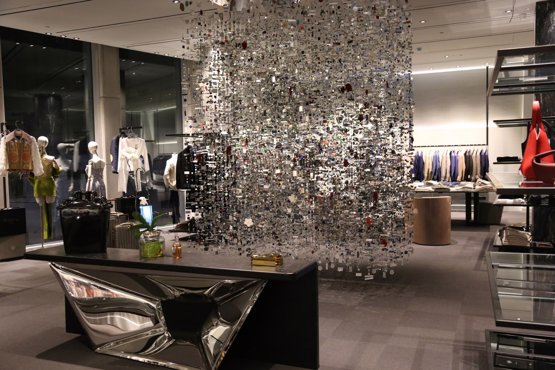Art & Interior Art Meets Concept Store